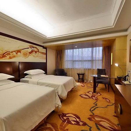 Vienna International Hotel Zhangjiajie Tianmen Mountain Екстер'єр фото