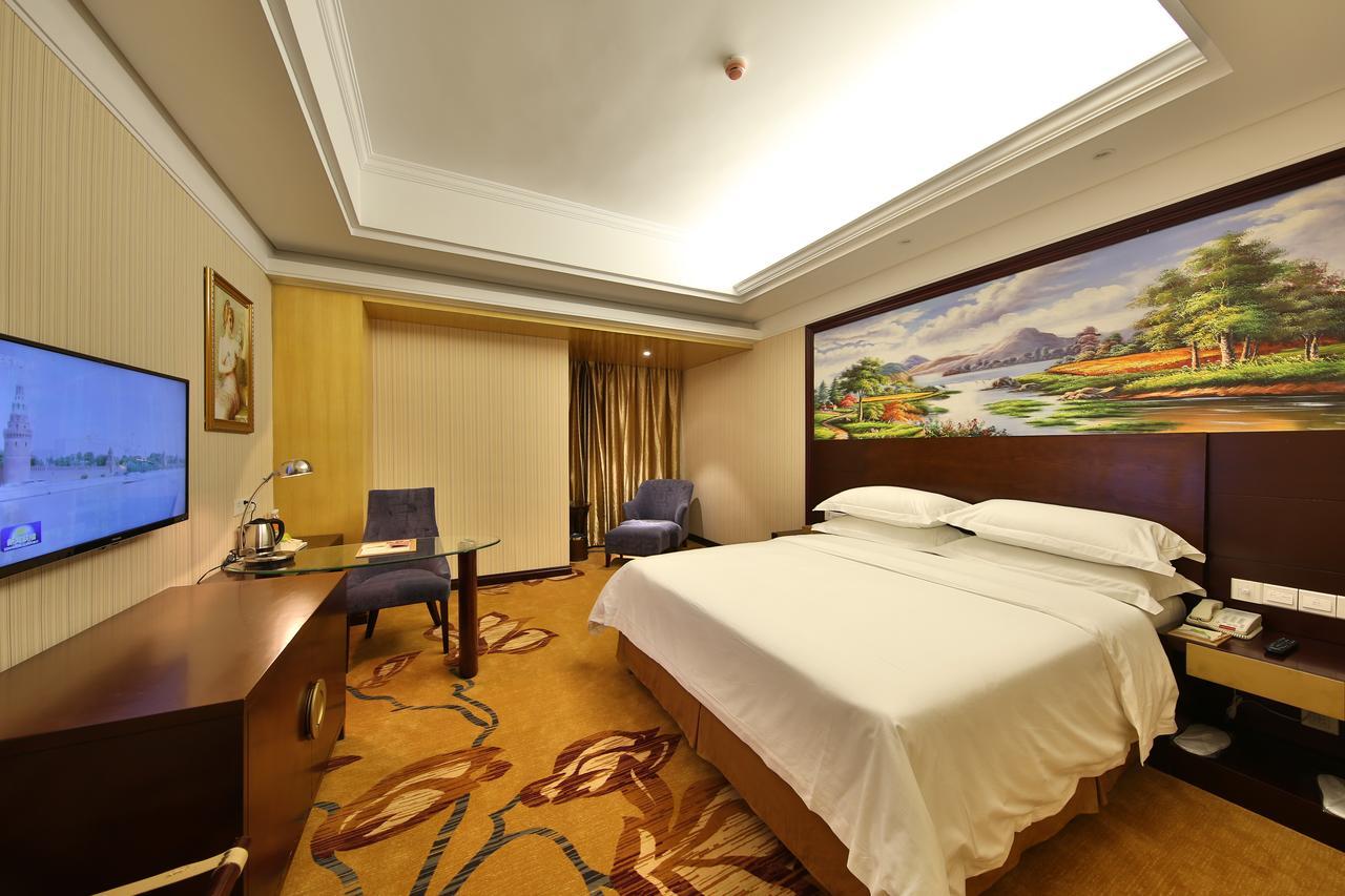 Vienna International Hotel Zhangjiajie Tianmen Mountain Екстер'єр фото