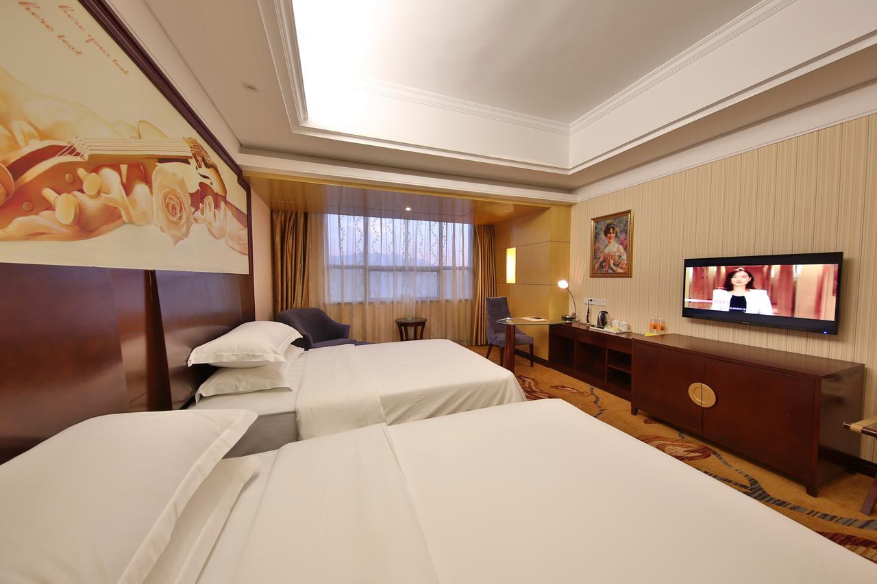 Vienna International Hotel Zhangjiajie Tianmen Mountain Екстер'єр фото